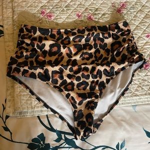 High waisted bikini bottom, size medium